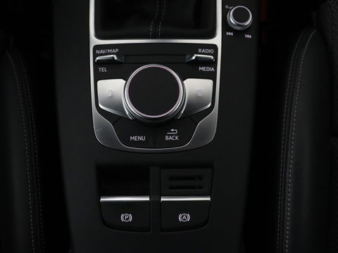 Audi A3 1.0 TFSI Sport S Line Edition | Full LED | Sportstoelen | Navigatie | Climate control | Parkeerhulp | Cruise control