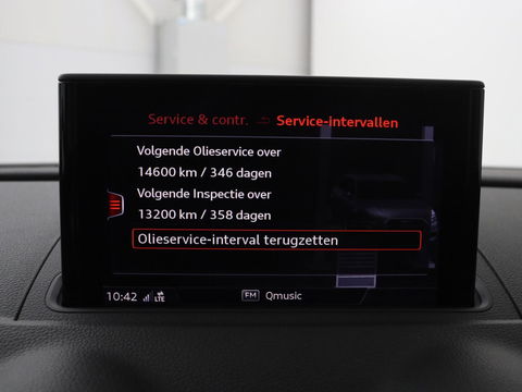 Audi A3 1.0 TFSI Sport S Line Edition | Full LED | Sportstoelen | Navigatie | Climate control | Parkeerhulp | Cruise control