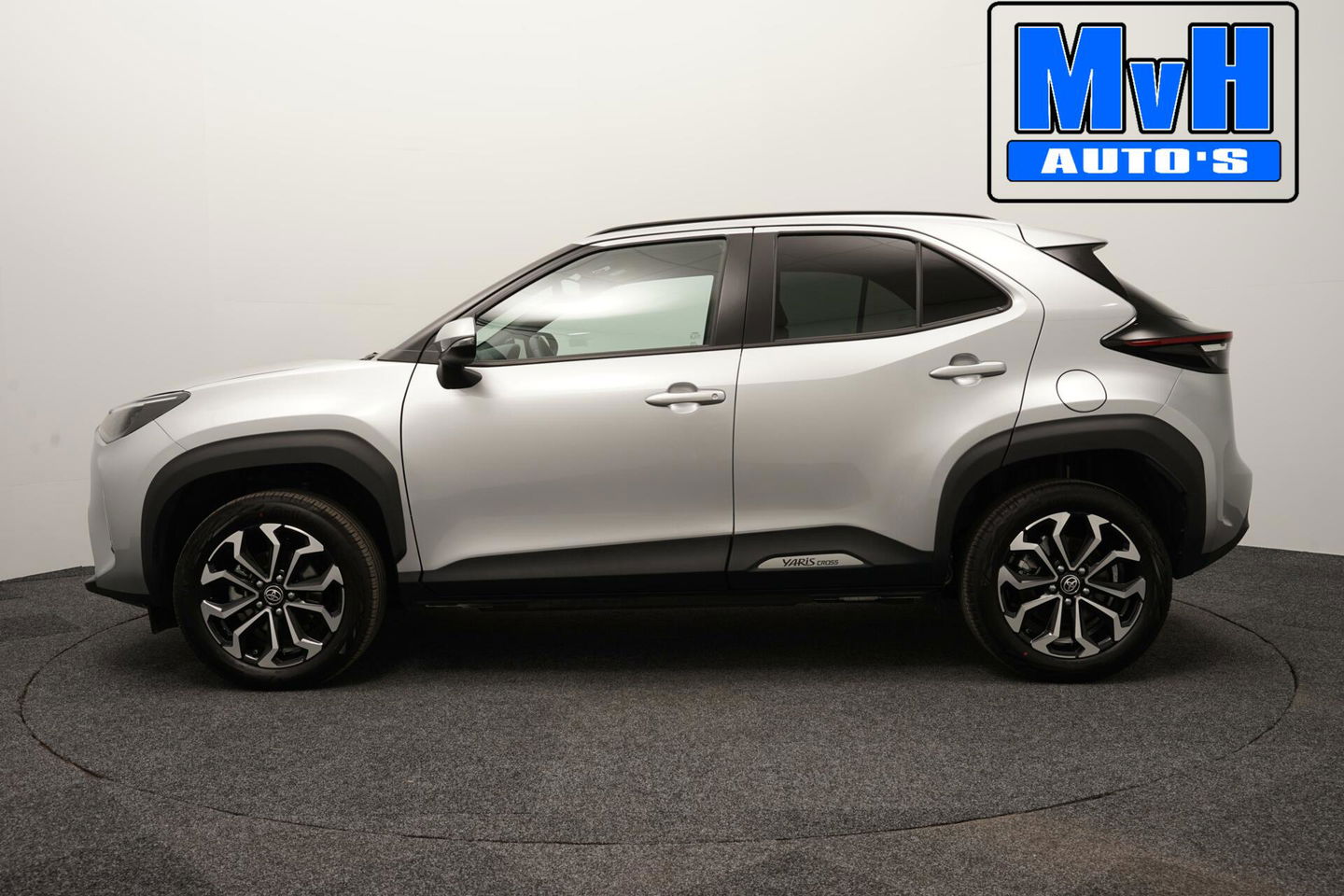 Toyota Yaris Cross 1.5 Hybrid Business Plus|LUXE!|NAVI|CAMERA