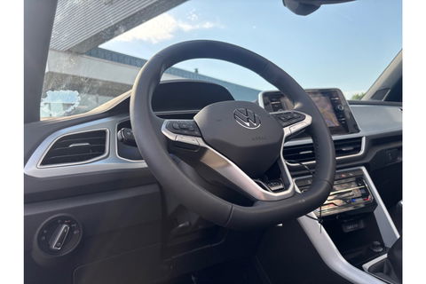 Volkswagen T-Roc 1.0 TSI GOAL 115PK NAVI AIRCO PDC LMV ADAPTIVECRUISE