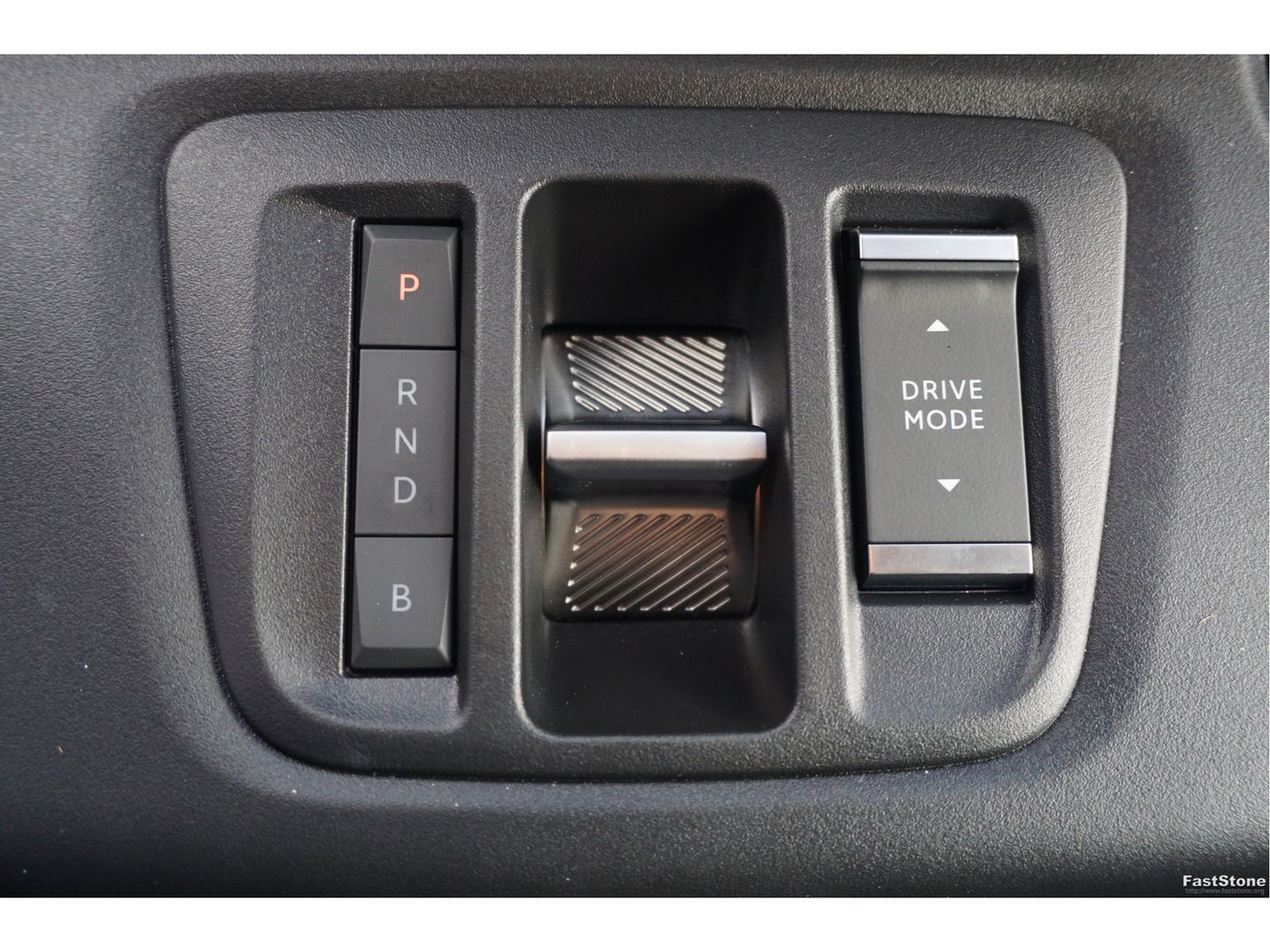 Fiat E-Doblò L2 50 kWh Plus BPM VRIJ Climate, Navi, Camera, Betimmering, 2x Schuifdeur!! NR. 375