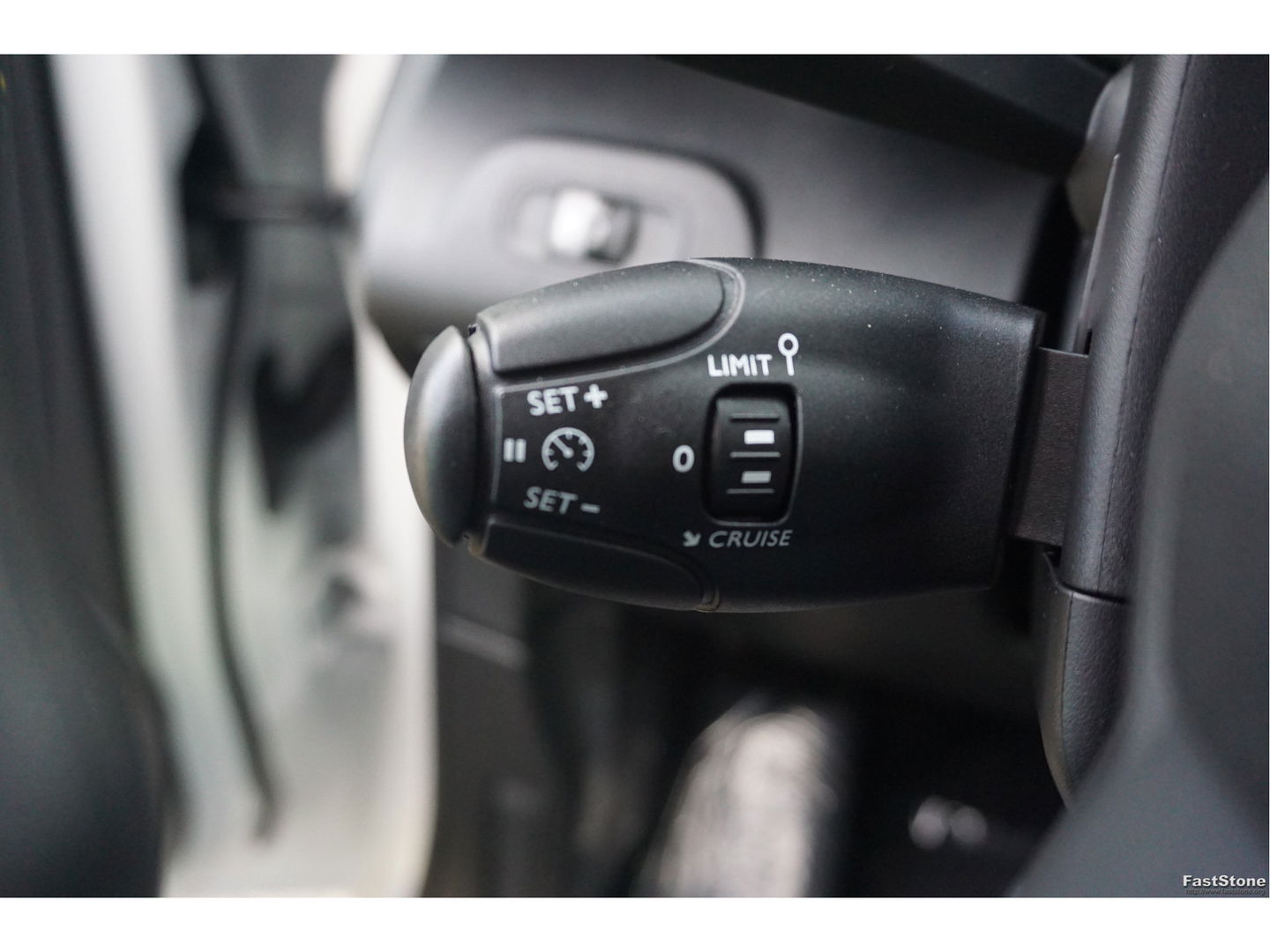 Fiat E-Doblò L2 50 kWh Plus BPM VRIJ Climate, Navi, Camera, Betimmering, 2x Schuifdeur!! NR. 375