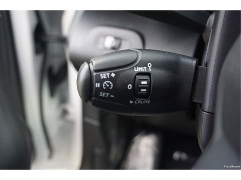 Fiat E-Doblò L2 50 kWh Plus BPM VRIJ Climate, Navi, Camera, Betimmering, 2x Schuifdeur!! NR. 375