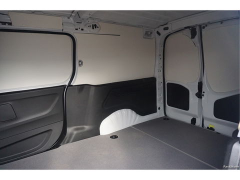 Fiat E-Doblò L2 50 kWh Plus BPM VRIJ Climate, Navi, Camera, Betimmering, 2x Schuifdeur!! NR. 375