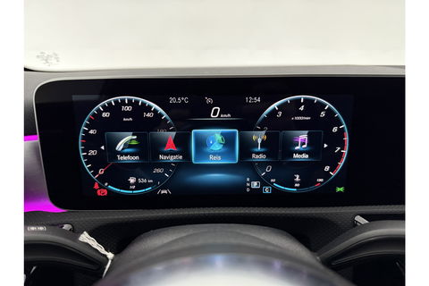 Mercedes-Benz A-Klasse 180 AMG Sfeer Virtual Clima Cruise Camera Navi LED PDC 18"LMV