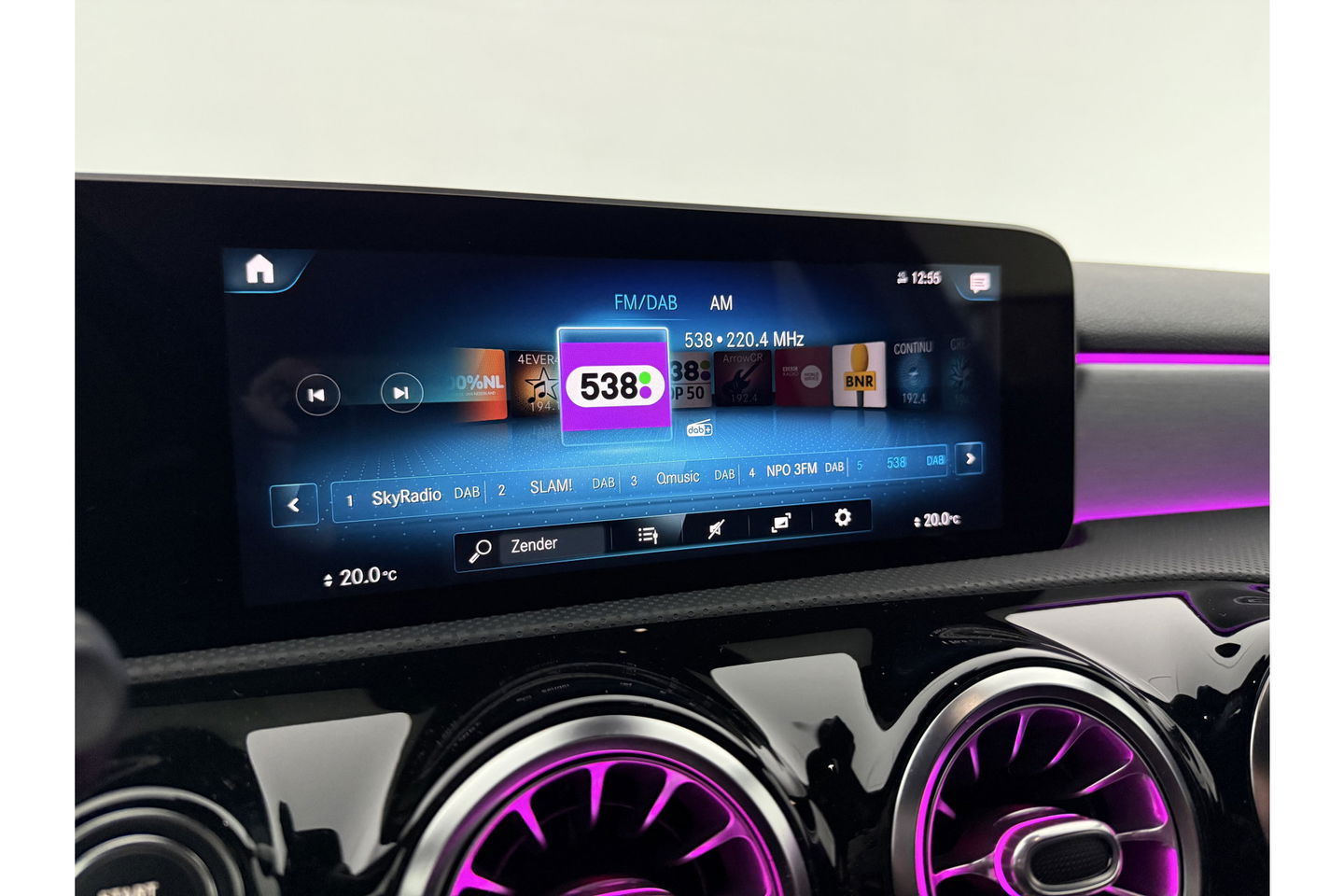 Mercedes-Benz A-Klasse 180 AMG Sfeer Virtual Clima Cruise Camera Navi LED PDC 18"LMV