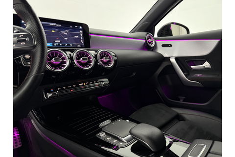 Mercedes-Benz A-Klasse 180 AMG Sfeer Virtual Clima Cruise Camera Navi LED PDC 18"LMV