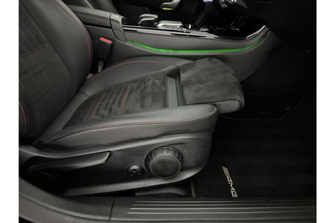 Mercedes-Benz A-Klasse 180 AMG Sfeer Virtual Clima Cruise Camera Navi LED PDC 18"LMV