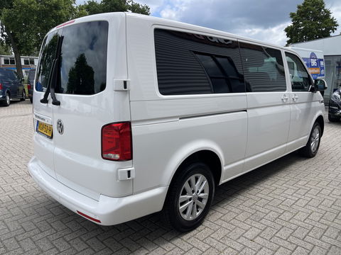 Volkswagen Transporter 2.0 TDI DSG automaat L2H1 30 DC 5 persoons / vaste prijs rijklaar € 27.950 ex btw / lease vanaf € 456 / airco / cruise / navi / achterdeuren / euro 6 / bpm vrij !