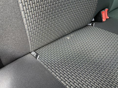 Volkswagen Transporter 2.0 TDI DSG automaat L2H1 30 DC 5 persoons / vaste prijs rijklaar € 27.950 ex btw / lease vanaf € 456 / airco / cruise / navi / achterdeuren / euro 6 / bpm vrij !