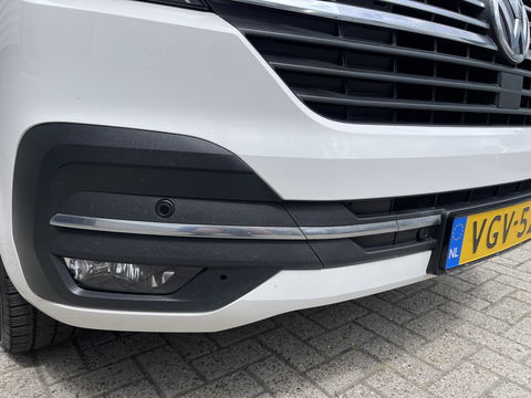 Volkswagen Transporter 2.0 TDI DSG automaat L2H1 30 DC 5 persoons / vaste prijs rijklaar € 27.950 ex btw / lease vanaf € 456 / airco / cruise / navi / achterdeuren / euro 6 / bpm vrij !