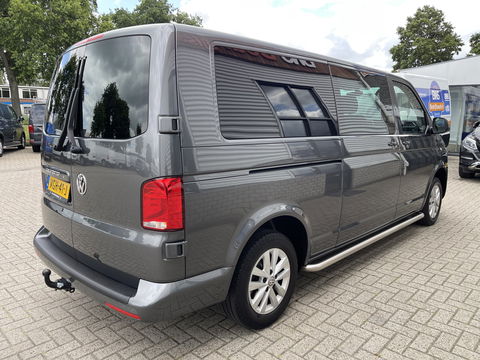 Volkswagen Transporter 2.0 TDI L2H1 30 DC 5 persoons / vaste prijs rijklaar € 27.950 ex btw / lease vanaf € 456 / grijs metallic / airco / cruise / Apple Carplay / lichtmetalen velgen / euro 6 / bpm vrij !