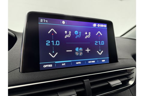 Peugeot 5008 1.2 PureTech 7P Pano Sfeer LED Virtual Camera Carplay Clima Cruise Navi PDC 19''LMV