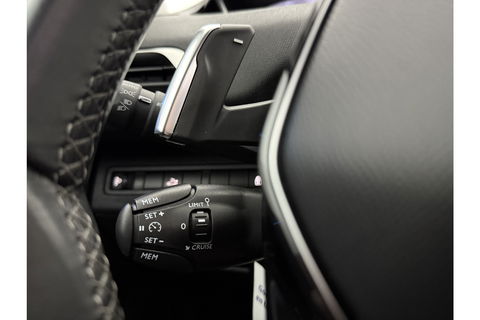 Peugeot 5008 1.2 PureTech 7P Pano Sfeer LED Virtual Camera Carplay Clima Cruise Navi PDC 19''LMV