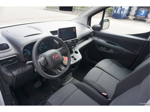 Fiat E-Doblò L1 50 kWh Plus BPM VRIJ Climate, Navi, Camera, Betimmering, 2x Schuifdeur!! BB02*