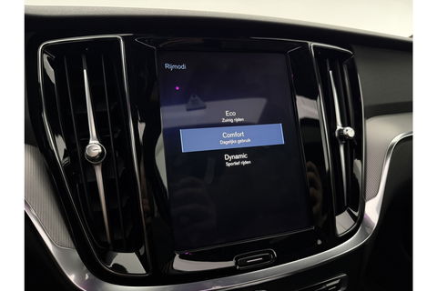 Volvo V60 2.0 T4 R-Design 191PK Pano LED Memory Carplay Virtual Camera Clima Cruise Navi PDC 19''LMV