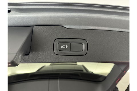 Volvo V60 2.0 T4 R-Design 191PK Pano LED Memory Carplay Virtual Camera Clima Cruise Navi PDC 19''LMV