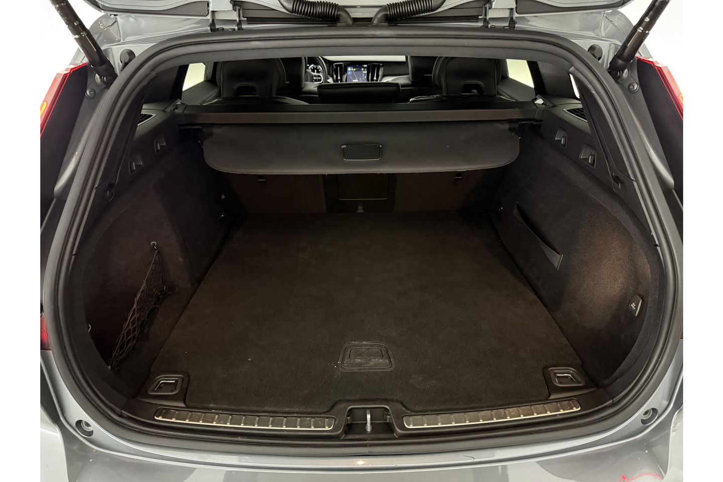 Volvo V60 2.0 T4 R-Design 191PK Pano LED Memory Carplay Virtual Camera Clima Cruise Navi PDC 19''LMV