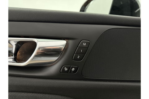 Volvo V60 2.0 T4 R-Design 191PK Pano LED Memory Carplay Virtual Camera Clima Cruise Navi PDC 19''LMV