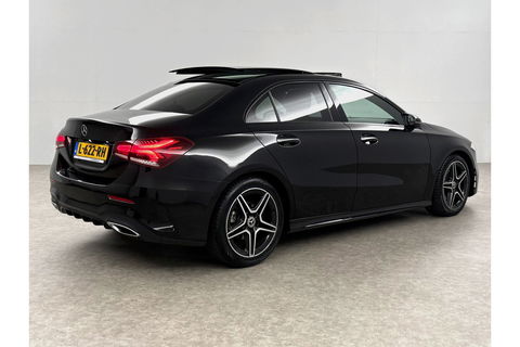Mercedes-Benz A-Klasse 180 AMG Pano Sfeerverl. Burmester Camera Virtual LED Memory Clima Cruise Navi PDC 18''LMV