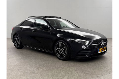 Mercedes-Benz A-Klasse 180 AMG Pano Sfeerverl. Burmester Camera Virtual LED Memory Clima Cruise Navi PDC 18''LMV