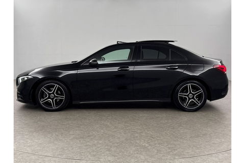 Mercedes-Benz A-Klasse 180 AMG Pano Sfeerverl. Burmester Camera Virtual LED Memory Clima Cruise Navi PDC 18''LMV