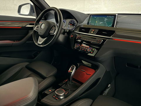 BMW X1 sDrive20i Sport Pano H/K HUD Leer Camera ACC NAP