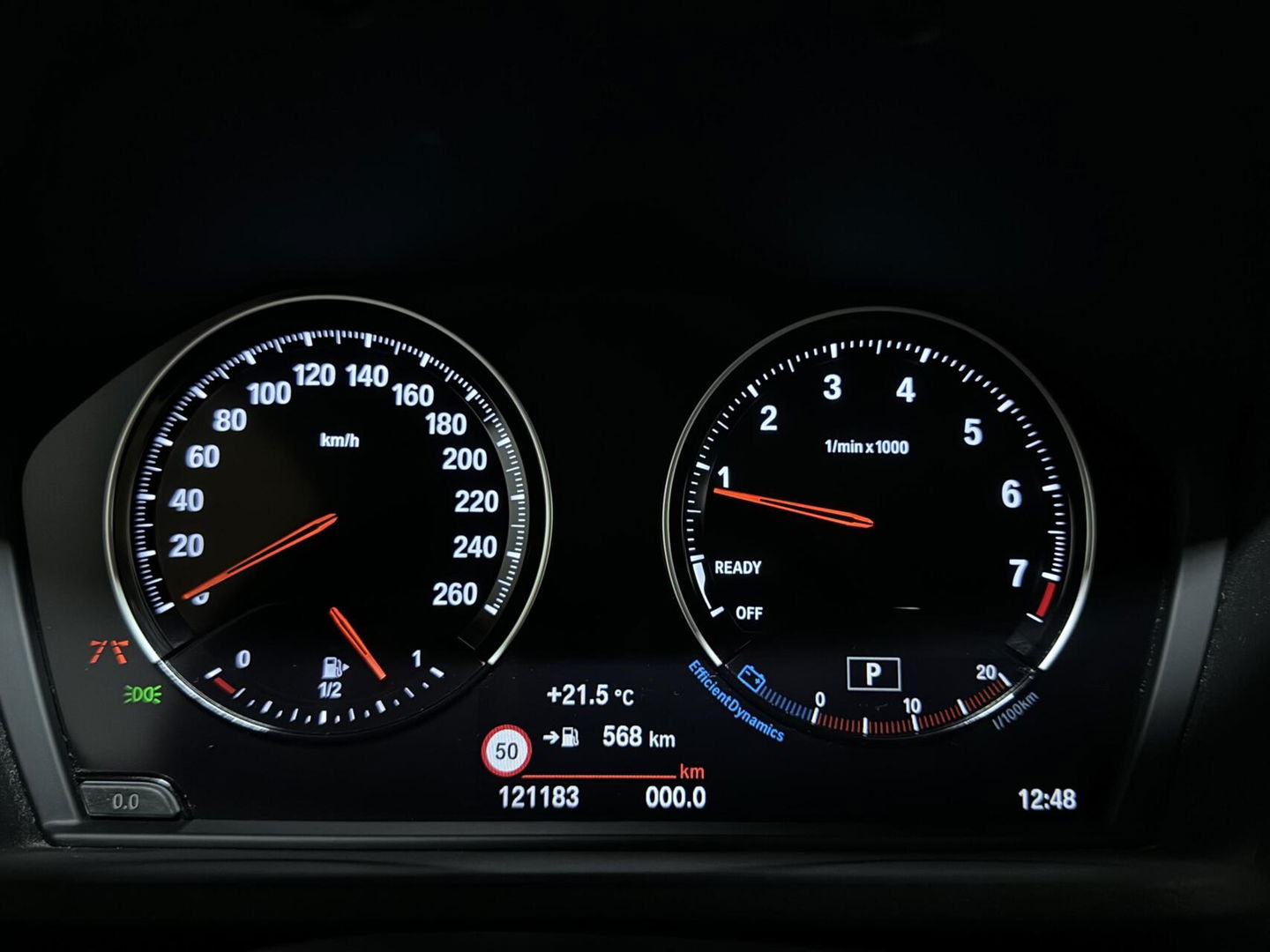 BMW X1 sDrive20i Sport Pano H/K HUD Leer Camera ACC NAP