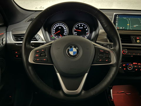 BMW X1 sDrive20i Sport Pano H/K HUD Leer Camera ACC NAP