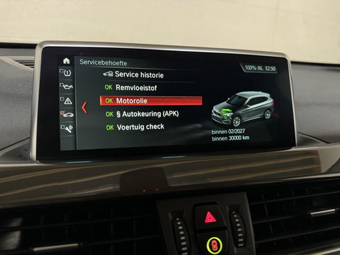 BMW X1 sDrive20i Sport Pano H/K HUD Leer Camera ACC NAP