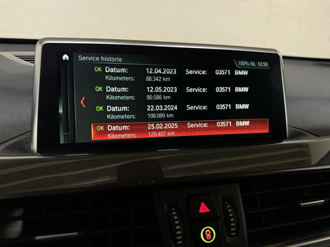 BMW X1 sDrive20i Sport Pano H/K HUD Leer Camera ACC NAP