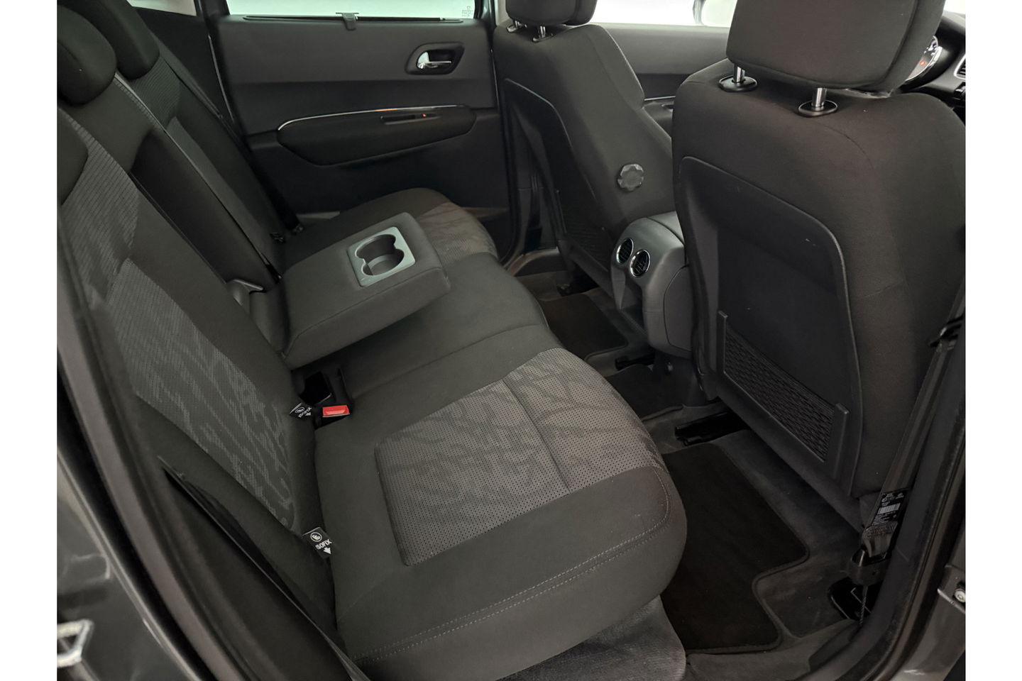 Peugeot 3008 1.6 VTi Première APK t/m 09-2025 | Pano Trekhaak Clima Cruise Head-up Navi PDC 17''LMV