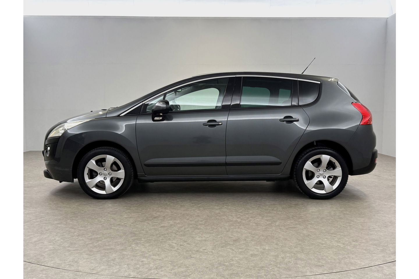Peugeot 3008 1.6 VTi Première APK t/m 09-2025 | Pano Trekhaak Clima Cruise Head-up Navi PDC 17''LMV