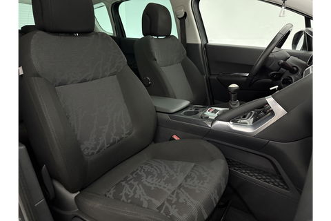 Peugeot 3008 1.6 VTi Première APK t/m 09-2025 | Pano Trekhaak Clima Cruise Head-up Navi PDC 17''LMV