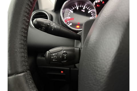 Peugeot 3008 1.6 VTi Première APK t/m 09-2025 | Pano Trekhaak Clima Cruise Head-up Navi PDC 17''LMV