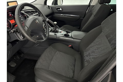 Peugeot 3008 1.6 VTi Première APK t/m 09-2025 | Pano Trekhaak Clima Cruise Head-up Navi PDC 17''LMV