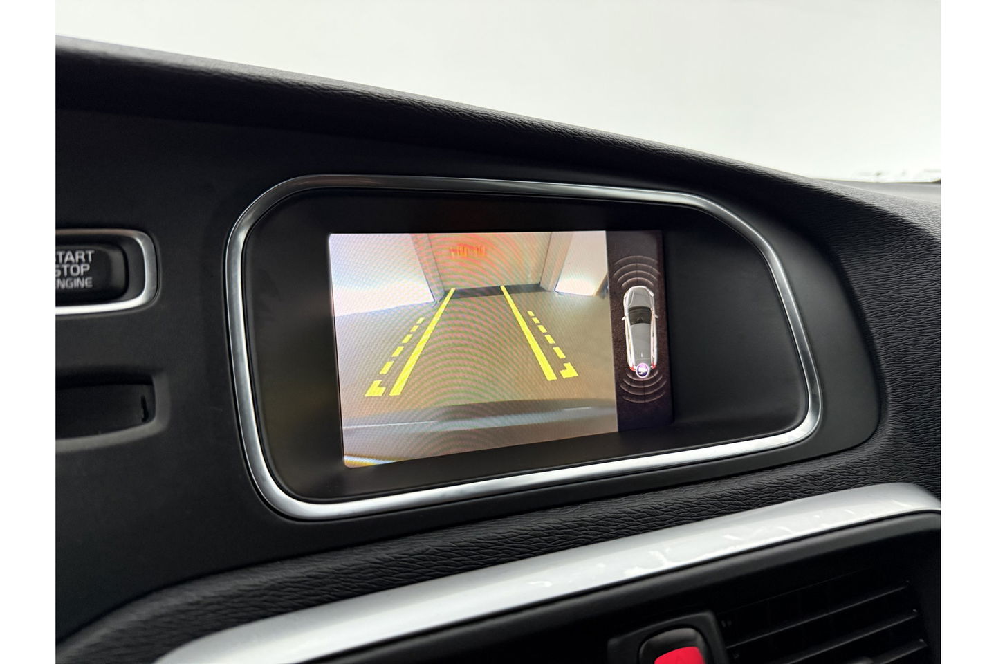 Volvo V40 1.5 T3 153PK Polar+ Sport Pano Harman/Kardon LED Camera Clima Cruise Navi PDC 17''LMV