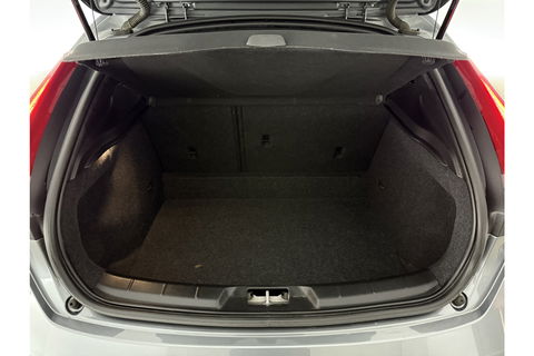 Volvo V40 1.5 T3 153PK Polar+ Sport Pano Harman/Kardon LED Camera Clima Cruise Navi PDC 17''LMV