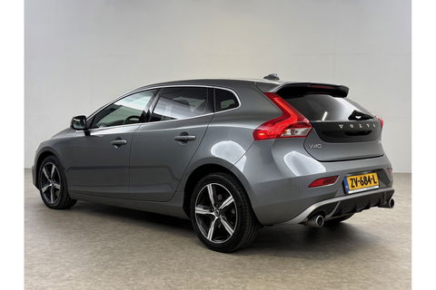 Volvo V40 1.5 T3 153PK Polar+ Sport Pano Harman/Kardon LED Camera Clima Cruise Navi PDC 17''LMV