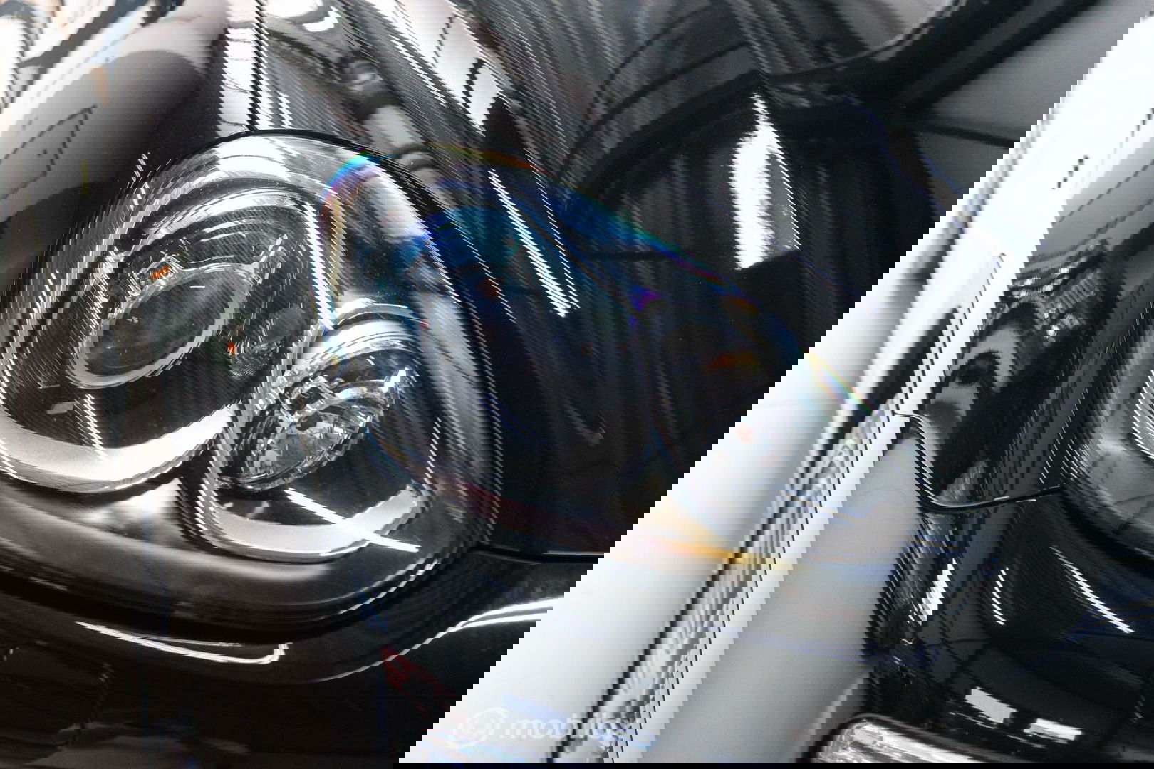 Porsche Cayenne 3.0 S E-Hybrid 416 pk | Sportchrono | Panorama | A-Z onderhouden | Zonneschermen | 20 inch | LED | Zeer mooi |
