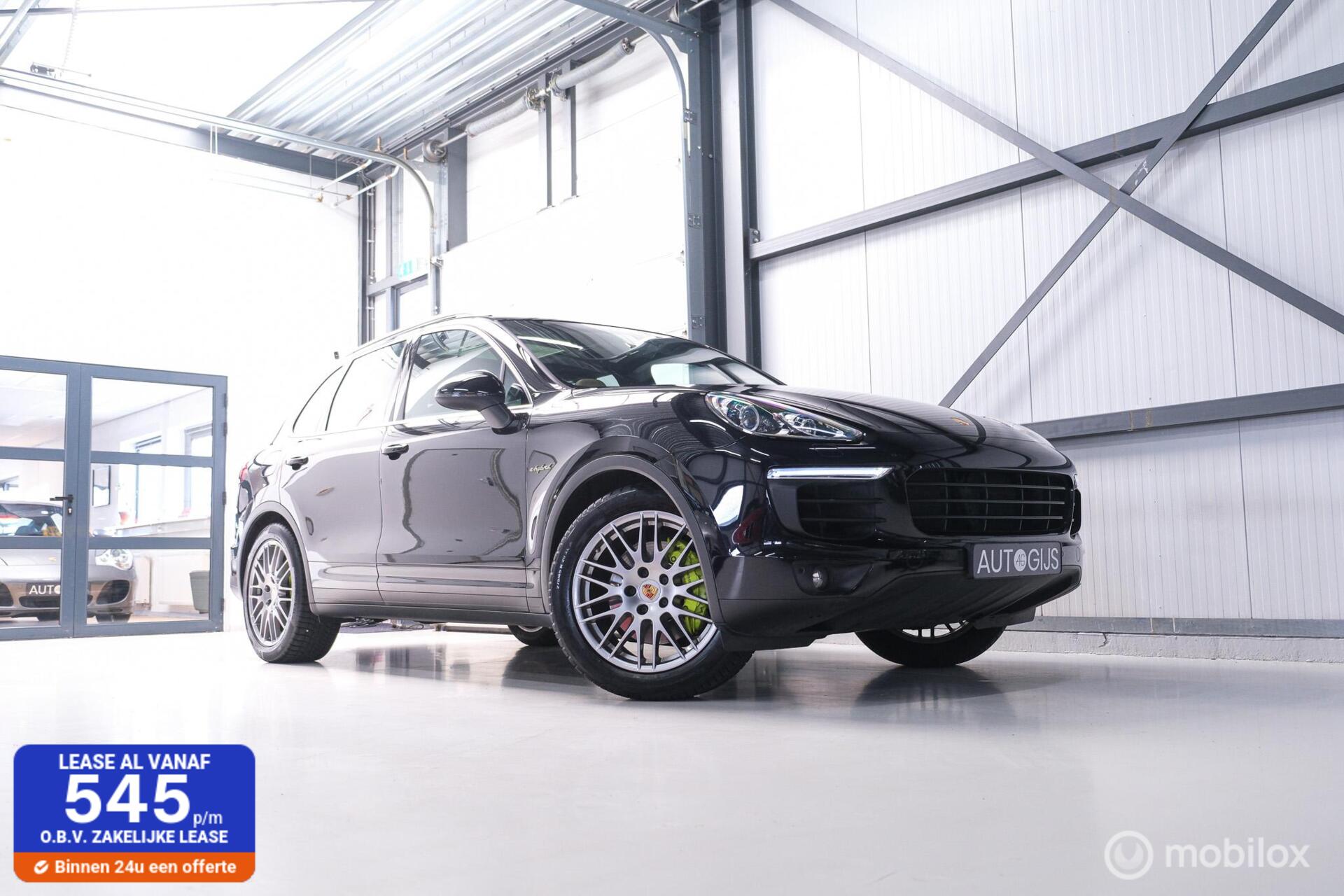 Porsche Cayenne 3.0 S E-Hybrid 416 pk | Sportchrono | Panorama | A-Z onderhouden | Zonneschermen | 20 inch | LED | Zeer mooi |