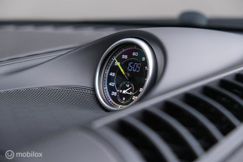 Porsche Cayenne 3.0 S E-Hybrid 416 pk | Sportchrono | Panorama | A-Z onderhouden | Zonneschermen | 20 inch | LED | Zeer mooi |