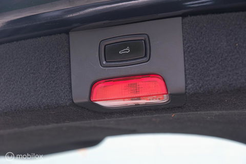 Porsche Cayenne 3.0 S E-Hybrid 416 pk | Sportchrono | Panorama | A-Z onderhouden | Zonneschermen | 20 inch | LED | Zeer mooi |