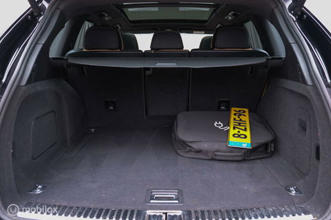 Porsche Cayenne 3.0 S E-Hybrid 416 pk | Sportchrono | Panorama | A-Z onderhouden | Zonneschermen | 20 inch | LED | Zeer mooi |