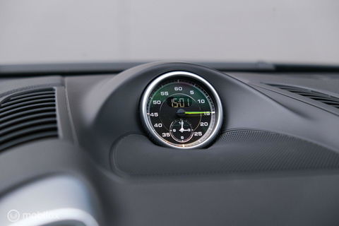 Porsche Cayenne 3.0 S E-Hybrid 416 pk | Sportchrono | Panorama | A-Z onderhouden | Zonneschermen | 20 inch | LED | Zeer mooi |