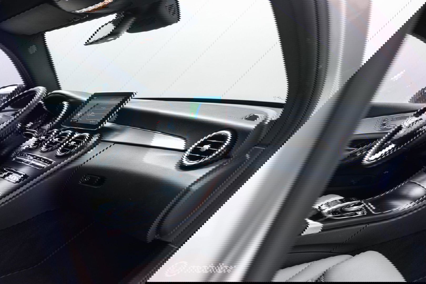 Mercedes-Benz C-Klasse Estate 350 e Lease Edition | luchtvering | 360 cam | led | NAP NL auto | rijklaar |