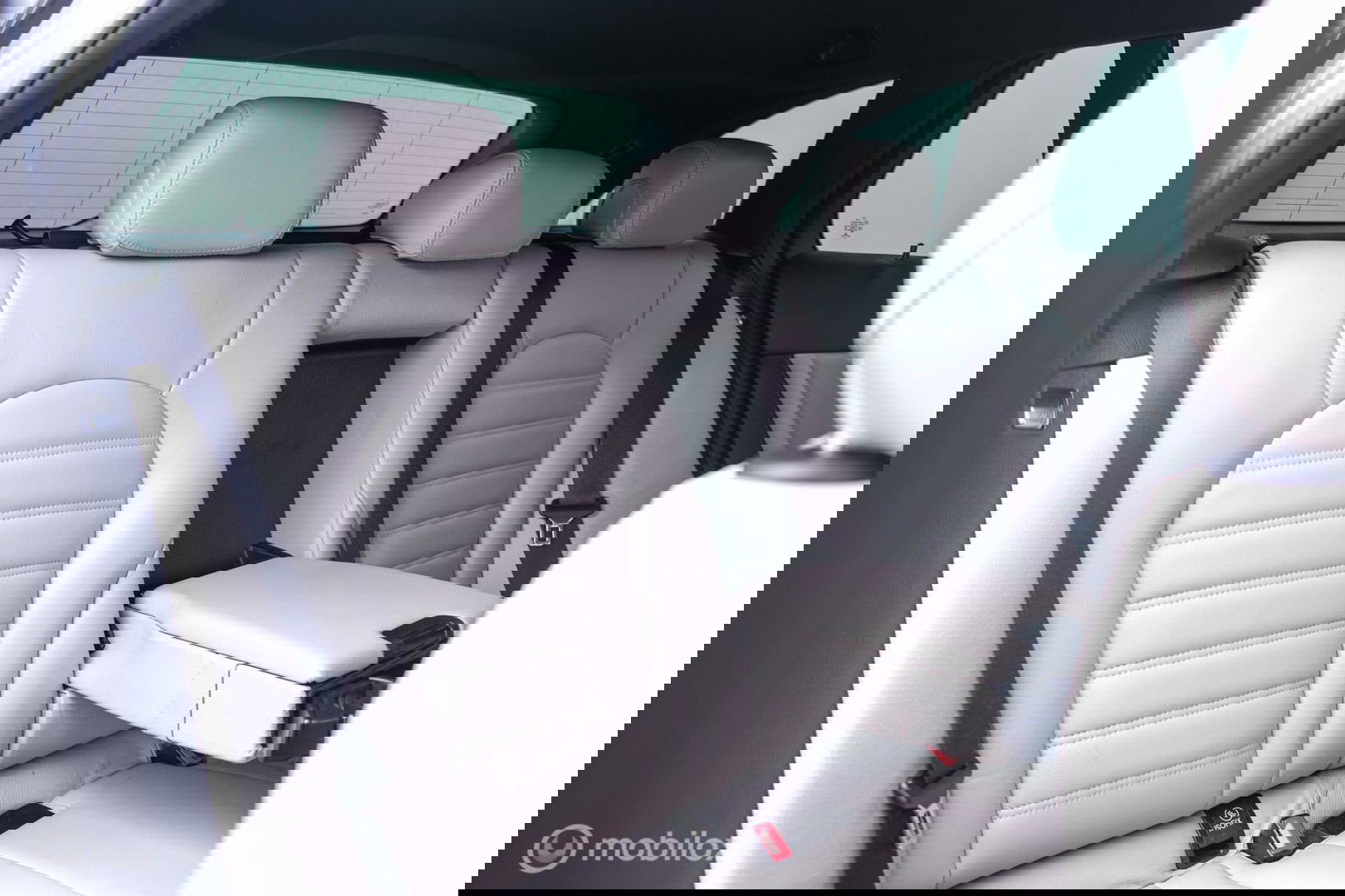 Mercedes-Benz C-Klasse Estate 350 e Lease Edition | luchtvering | 360 cam | led | NAP NL auto | rijklaar |