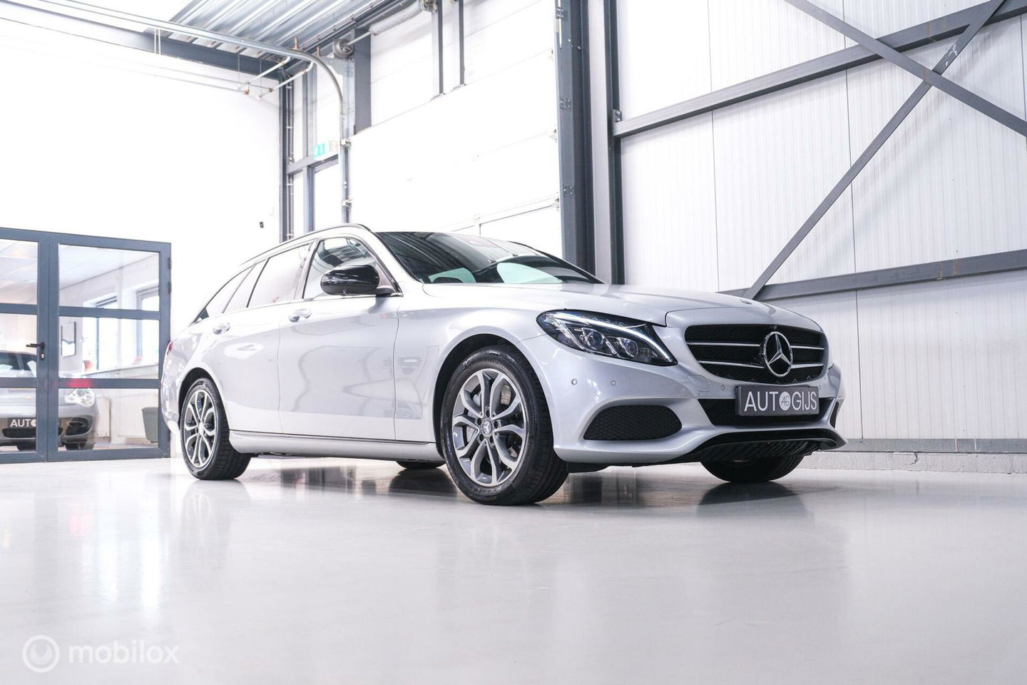 Mercedes-Benz C-Klasse Estate 350 e Lease Edition | luchtvering | 360 cam | led | NAP NL auto | rijklaar |
