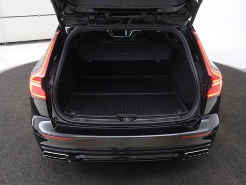 Volvo V60 2.0 T4 R-Design | Panoramadak | Stoelverwarming | Head-Up | Camera | Carplay | Half leder | Adaptive cruise | Navigatie | Memory | Full LED