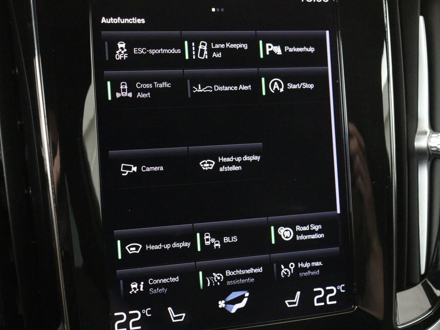 Volvo V60 2.0 T4 R-Design | Panoramadak | Stoelverwarming | Head-Up | Camera | Carplay | Half leder | Adaptive cruise | Navigatie | Memory | Full LED